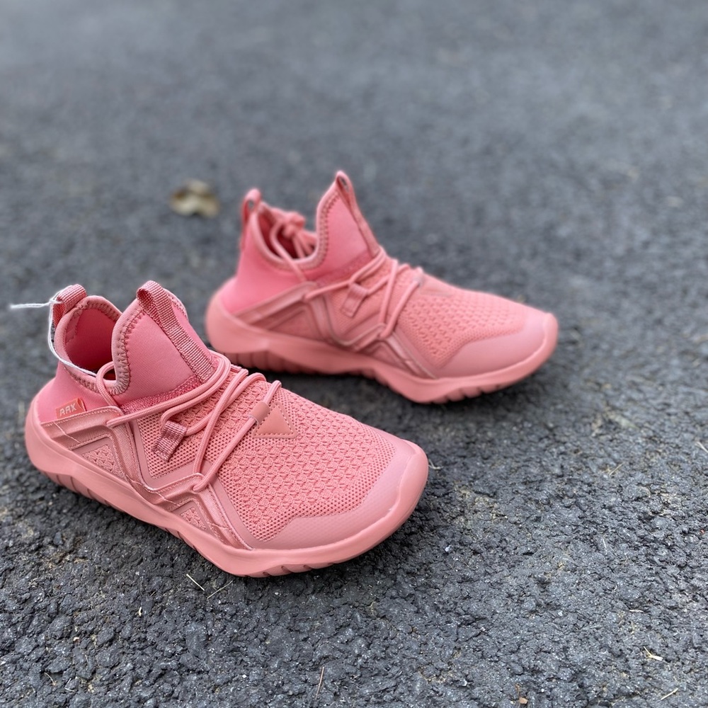 Women’s Blush Knit Walking Sneaker (5/36)